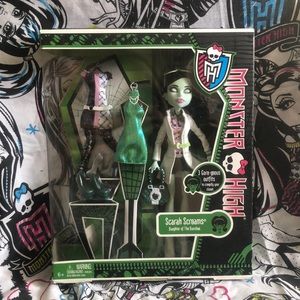 Monster High Scarah Screams